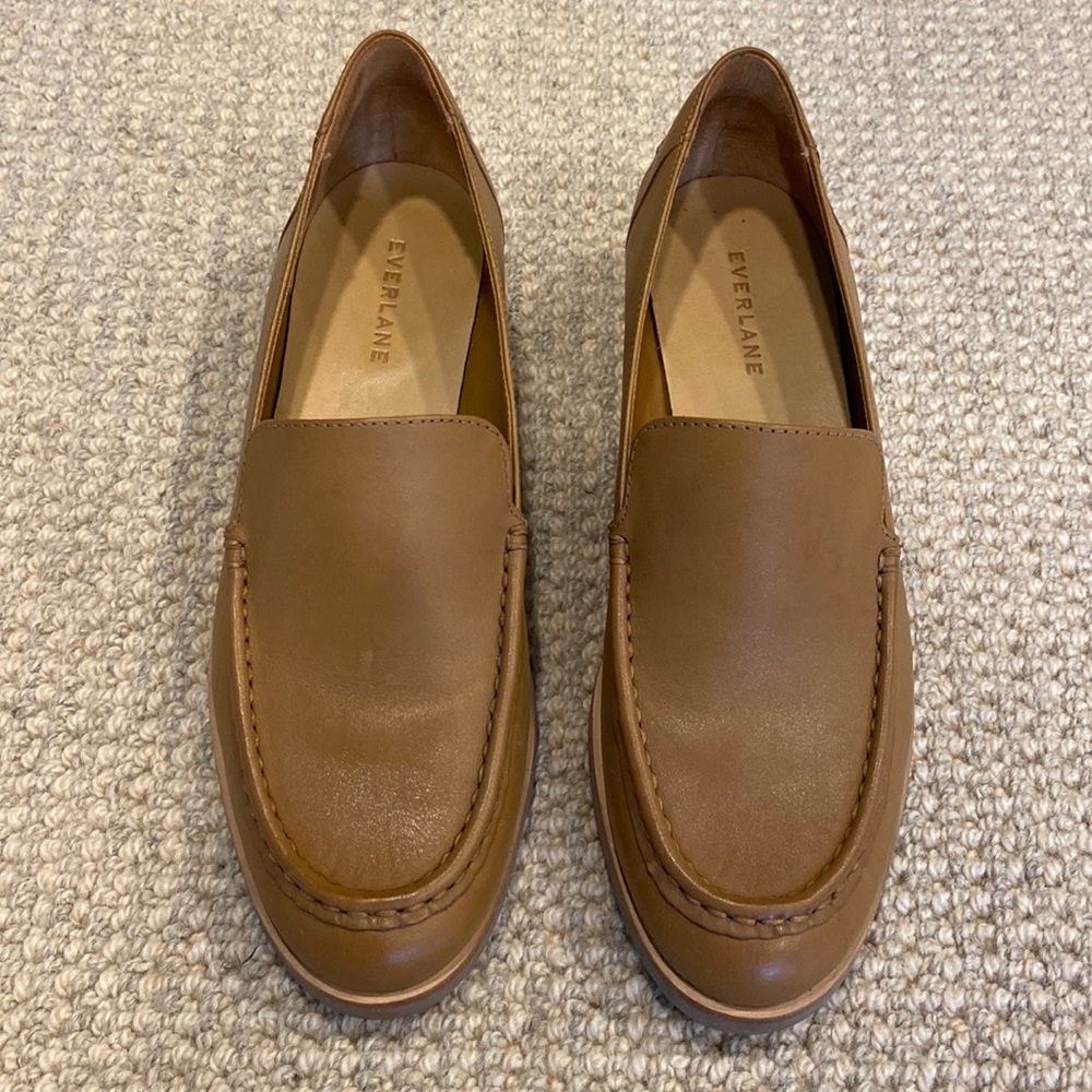 Everlane Modern Loafer in Camel size 8